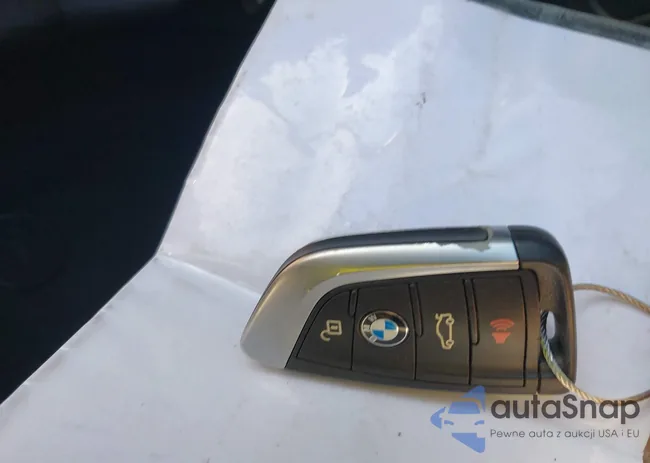 WBXHT3C30GP883510: 44115739