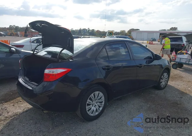 2T1BURHE6FC453944: 44115769