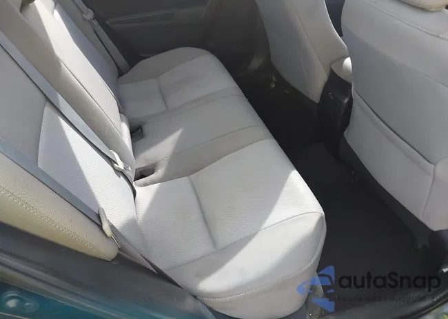 2T1BURHE6FC453944: 44115769