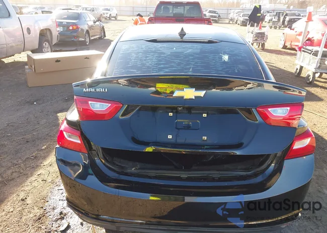 1G1ZB5ST6KF149818: 44115815