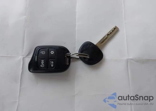 KMHCT4AE2CU220271: 44115887