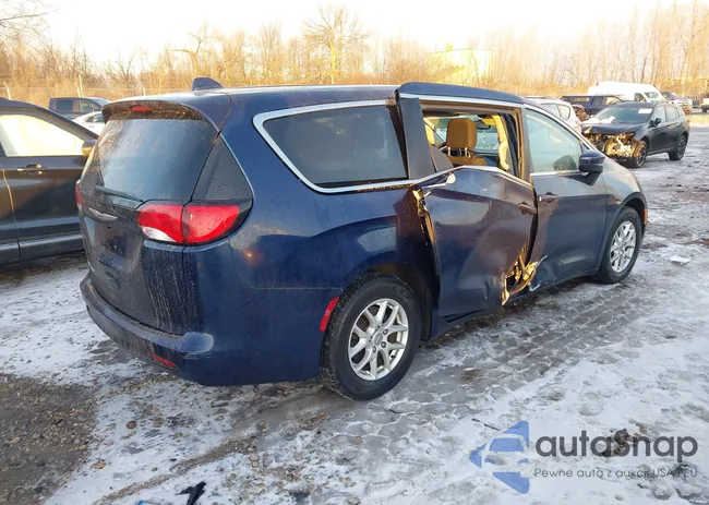 2C4RC1DG3HR518245: 44115901