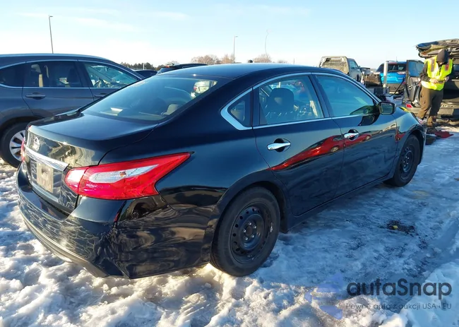 1N4AL3AP4GC221060: 44115920