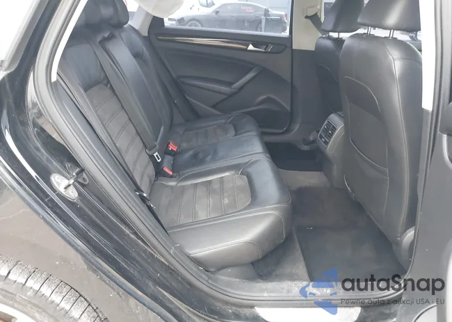 1VWCN7A32EC108378: 44115969