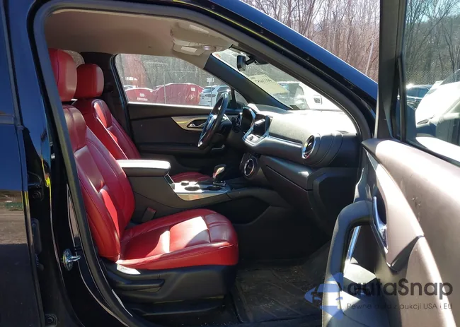 3GNKBHR47MS556027: 44116057