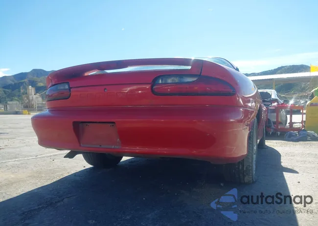 2G1FP22S6P2111833: 44116068