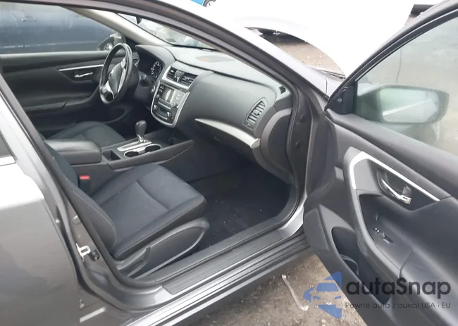 1N4AL3AP5HC285187: 44116069