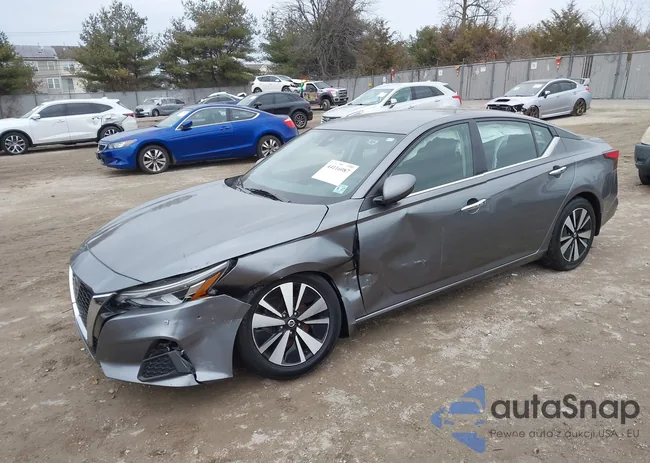 1N4BL4DV2NN364935: 44116087