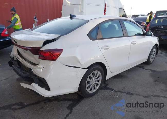 3KPF24AD1ME369301: 44115121