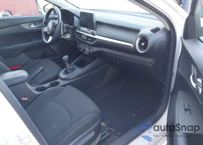 3KPF24AD1ME369301: 44115121