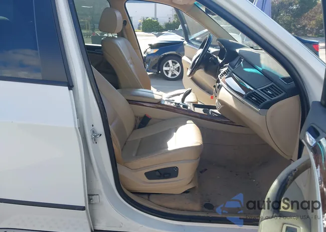 5UXFE43557L016020: 44115283