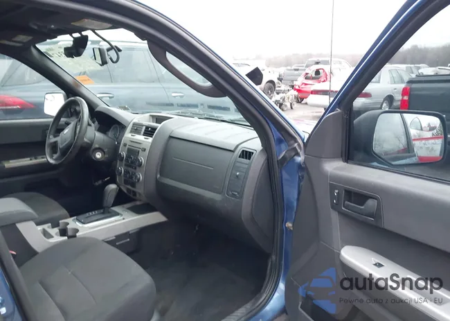 1FMCU93G29KC66910: 44115347