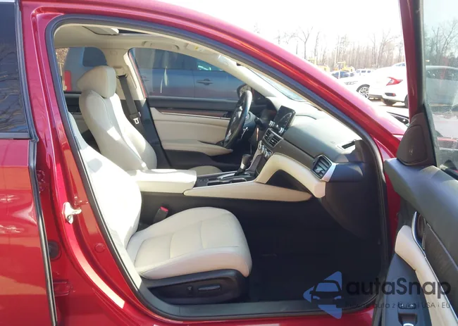 1HGCV1F96JA218323: 44115413