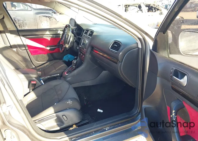 3VWPP7AJ5EM601030: 44115458