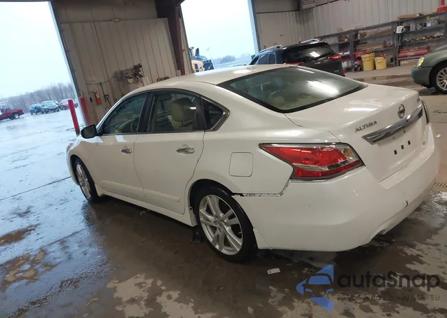 1N4BL3AP7EC178187: 44116539