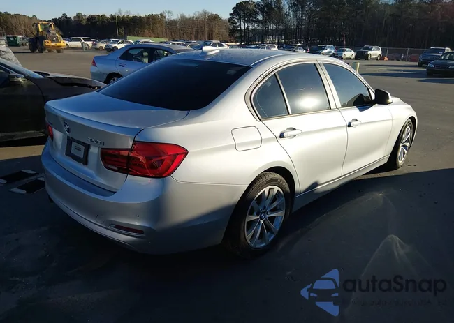 WBA8E5G57GNT94383: 44116560