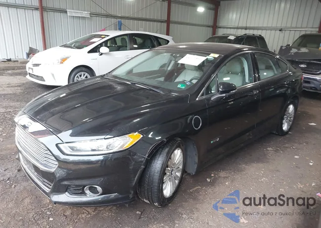 3FA6P0SU1ER288436: 44116561