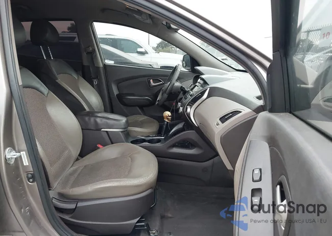 KM8JU3AC4DU635851: 44116610