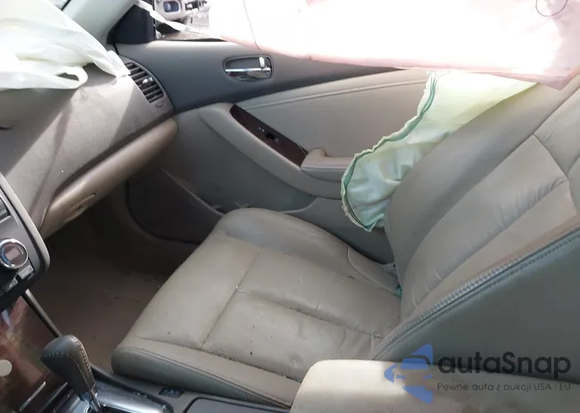 1N4AL2AP2BN475342: 44116614