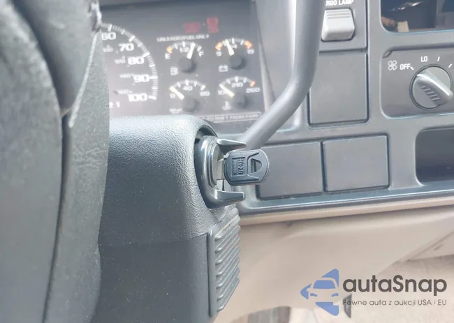 2GCEC19R6T1141670: 44116618