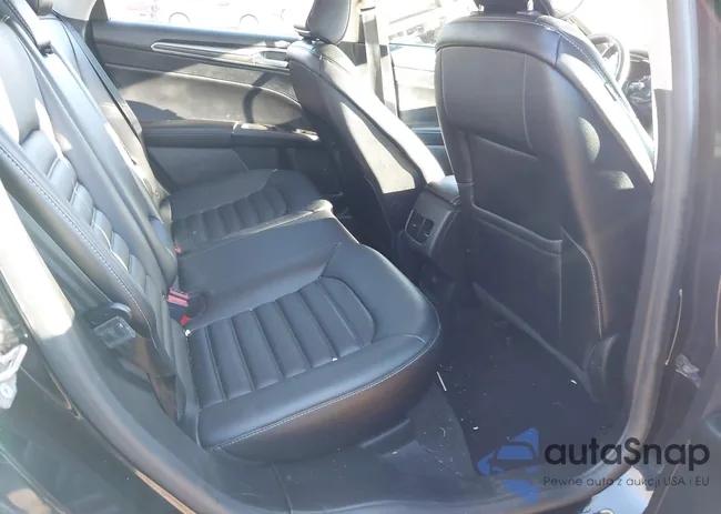 3FA6P0CD3LR208002: 44116654