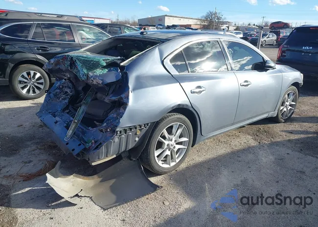 1N4AA5AP8BC827147: 44116737