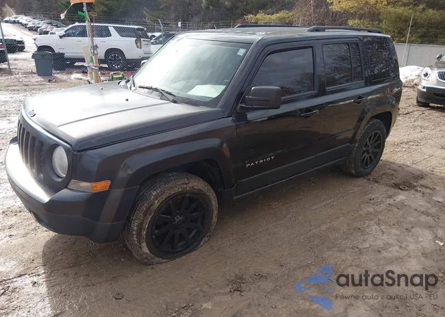 1C4NJRFBXED858706: 44116786