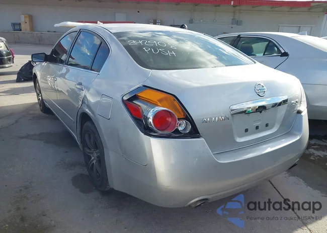 1N4AL2AP5CC242908: 44116791