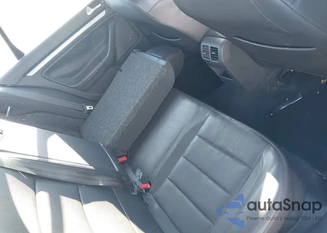 3VWRX7AJXAM129958: 44116804