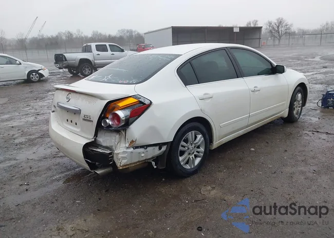 1N4AL2AP0BN401840: 44116826