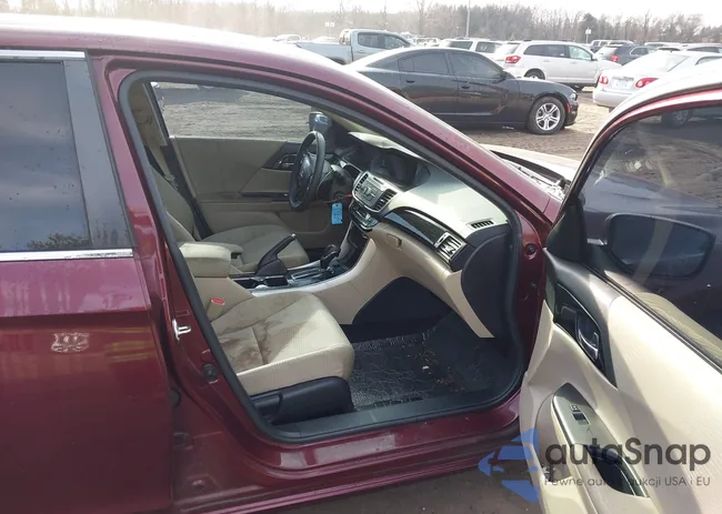 1HGCR2F37HA198499: 44116840