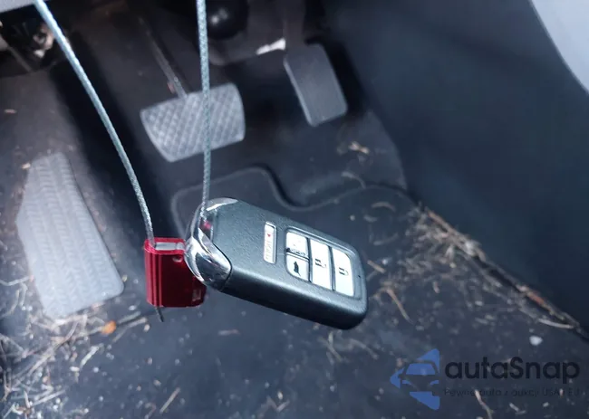 5FNYF5H56NB002570: 44116873