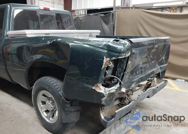 1FTYR44E52PB36558: 44116888