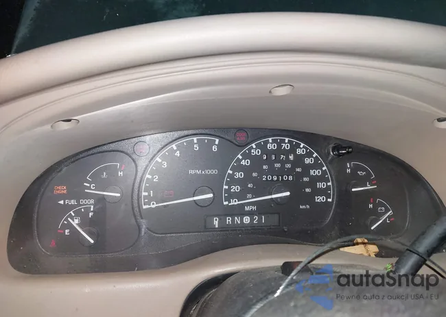 1FTYR44E52PB36558: 44116888