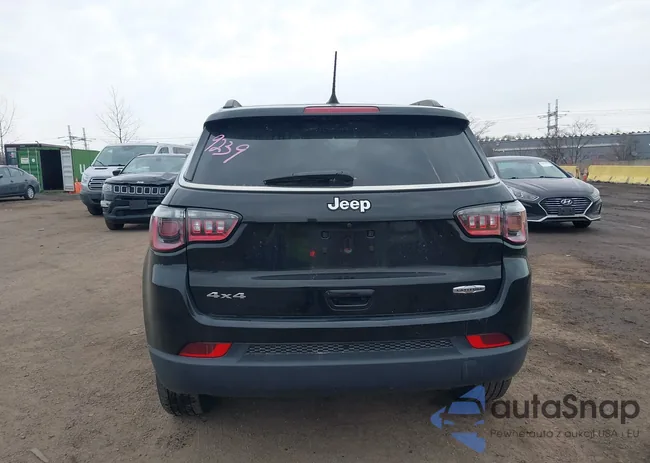 3C4NJDBB9MT524703: 44116891