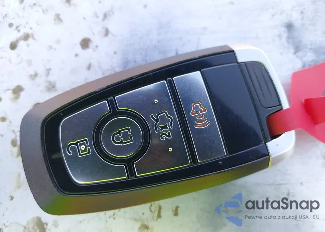 3FA6P0HD6JR187619: 44116918