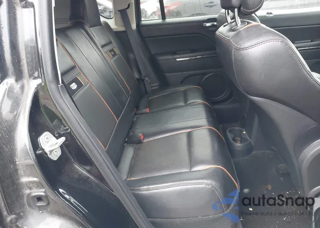 1J4NT5FB8BD182300: 44116922