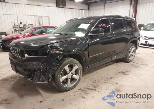 1C4RJKBG2M8168224: 44116925