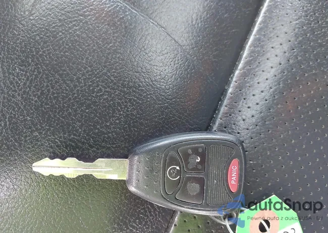 1C4NJDEB6GD572973: 44116927