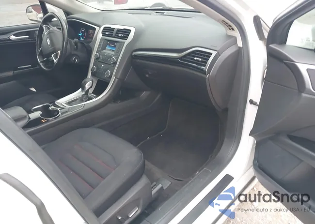 3FA6P0H72FR109176: 44116953