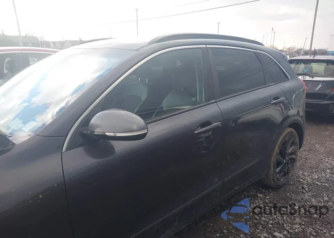 KNDCC3LC3J5145596: 44117009