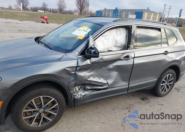 3VV2B7AX2LM038176: 44117048