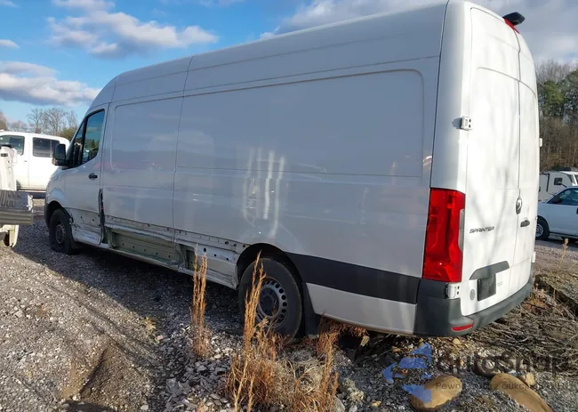 W1Y4KCHY7PT119630: 44117052