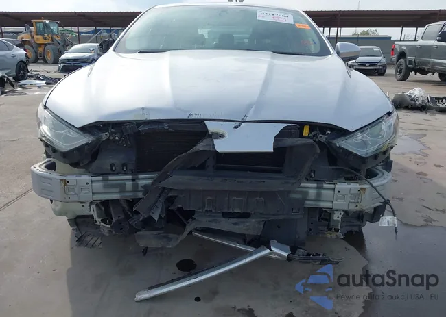 3FA6P0LU0HR416961: 44117088