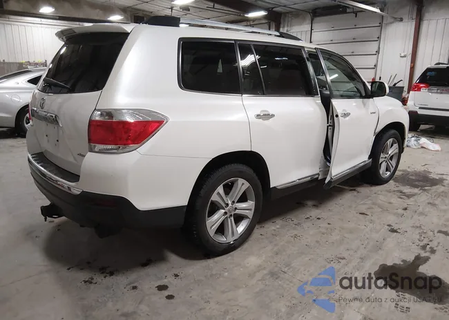 5TDDK3EH8DS193948: 44117102