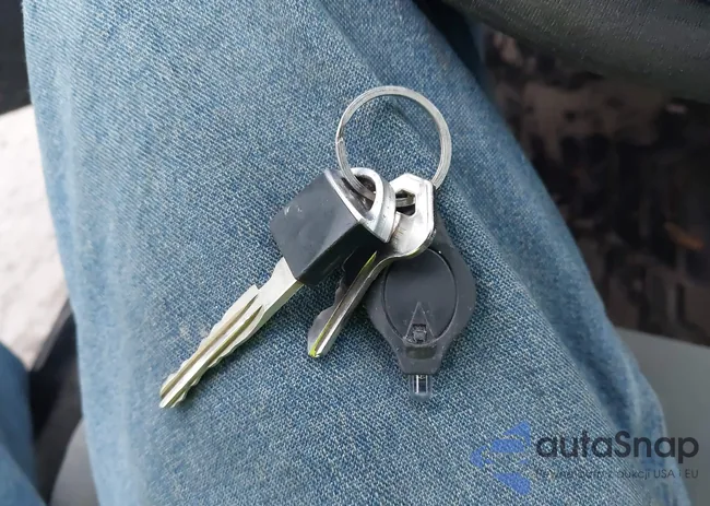 3N1AB6AP0CL673071: 44116122