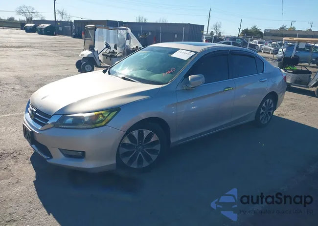 1HGCR2F74FA092690: 44116143