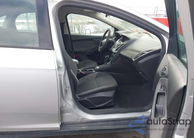 1FAHP3F26CL106812: 44116145