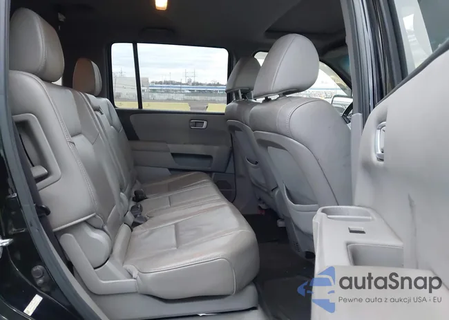 5FNYF4H58CB082218: 44116161