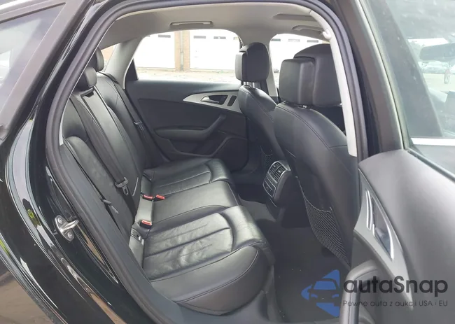 WAUGGAFC1CN116040: 44116178